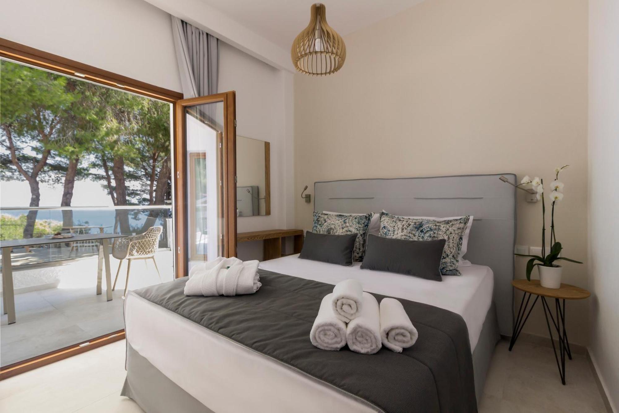 Evripidis Hotel Afytos Eksteriør bilde